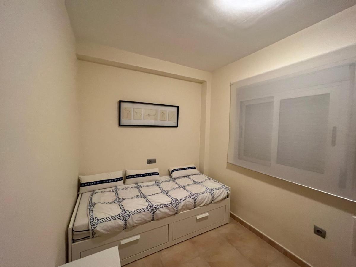 Miami Playa Apartamento Familiar Con Piscina A Un Paso De Playa Cala Sirenas מראה חיצוני תמונה